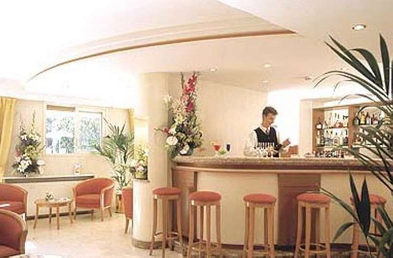 Hotel Beausejour カンヌ エクステリア 写真